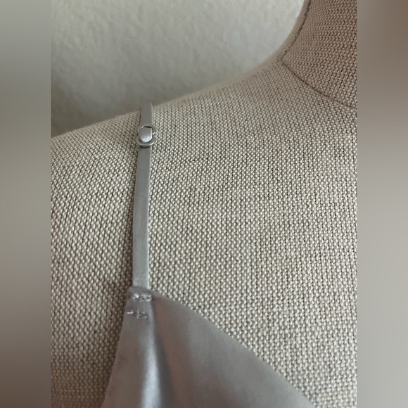 Fleur du Mal Shimmering Silver 100 percent SILK Top size Large 🩶 - Picture 6 of 6